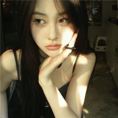 《派对女孩》海报